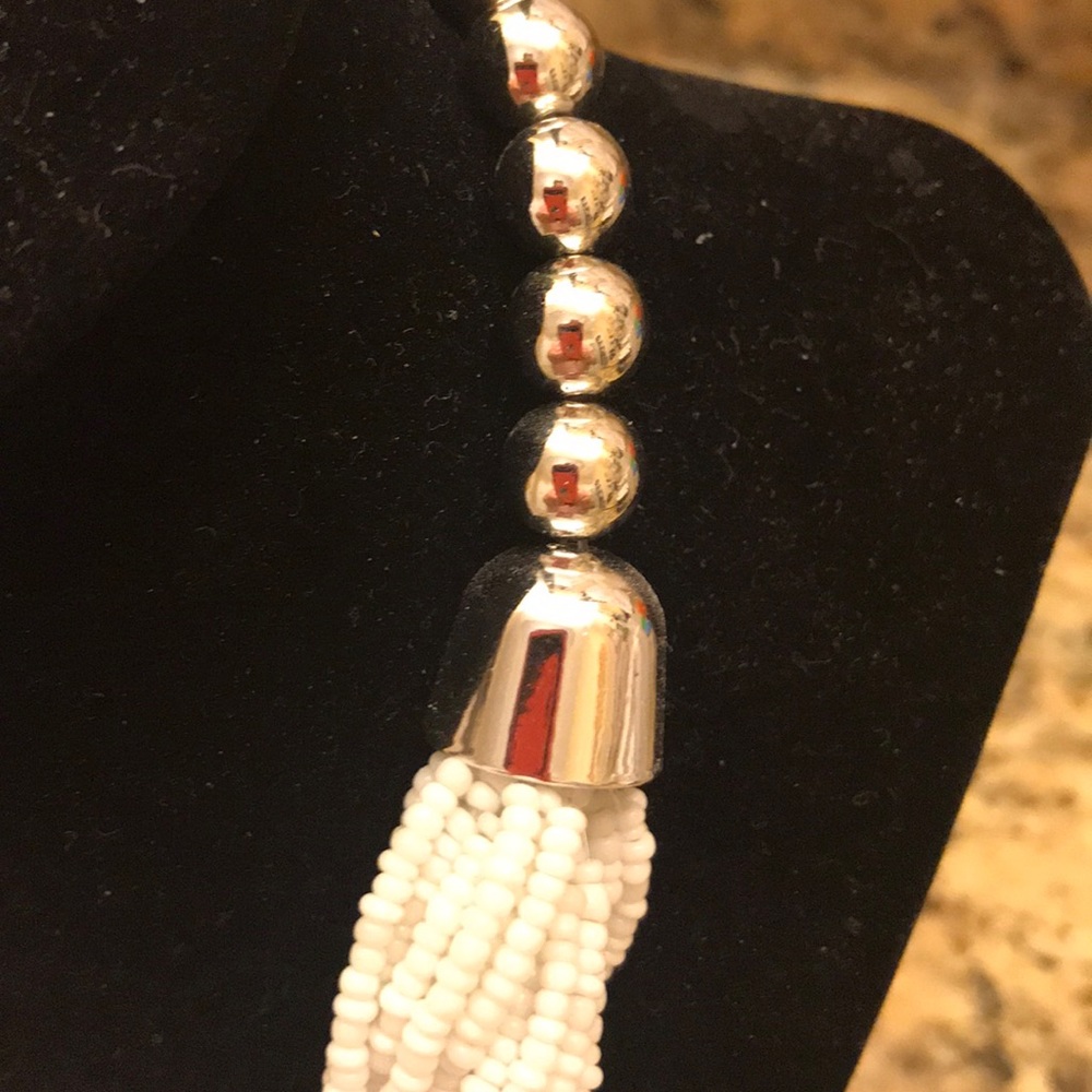 White Beaded Rope Necklace - Picture 3 of 4